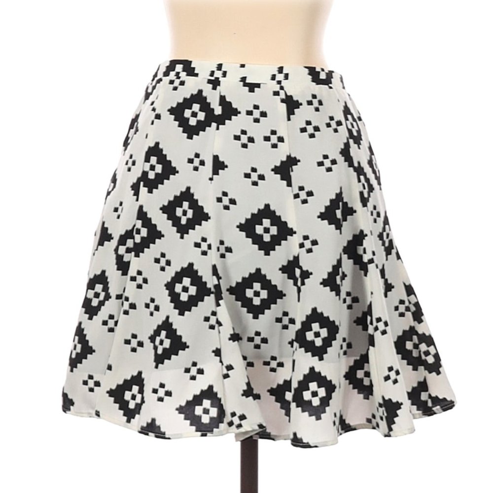 Show Me Your Mumu Black and White Casual Skirt